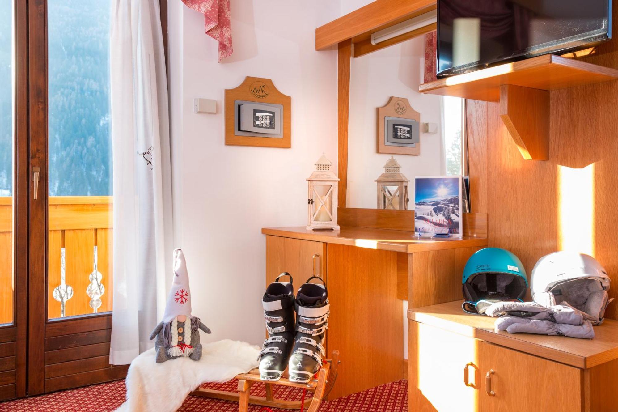 Hotel Bellavista Pinzolo Zimmer foto