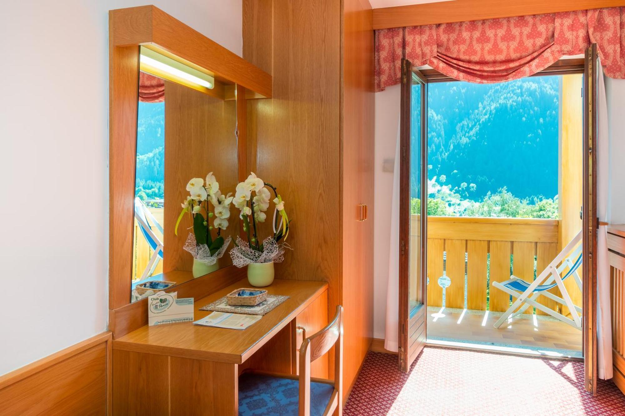 Hotel Bellavista Pinzolo Zimmer foto